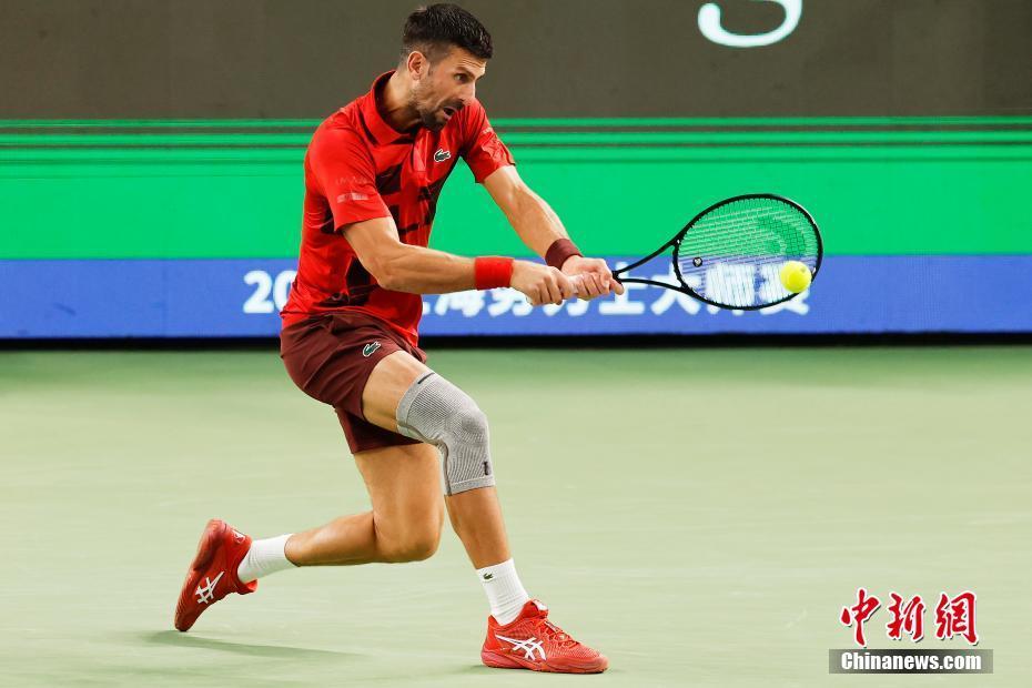 理层对他的 理层对他的