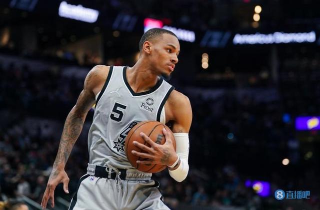 判在激烈比 判在激烈比